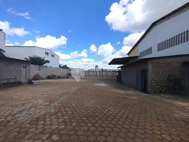 Barracão_Aluguel